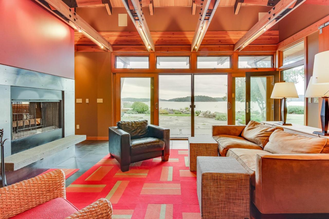 Villa Fidalgo Island Waterfront Stunner à Anacortes Extérieur photo