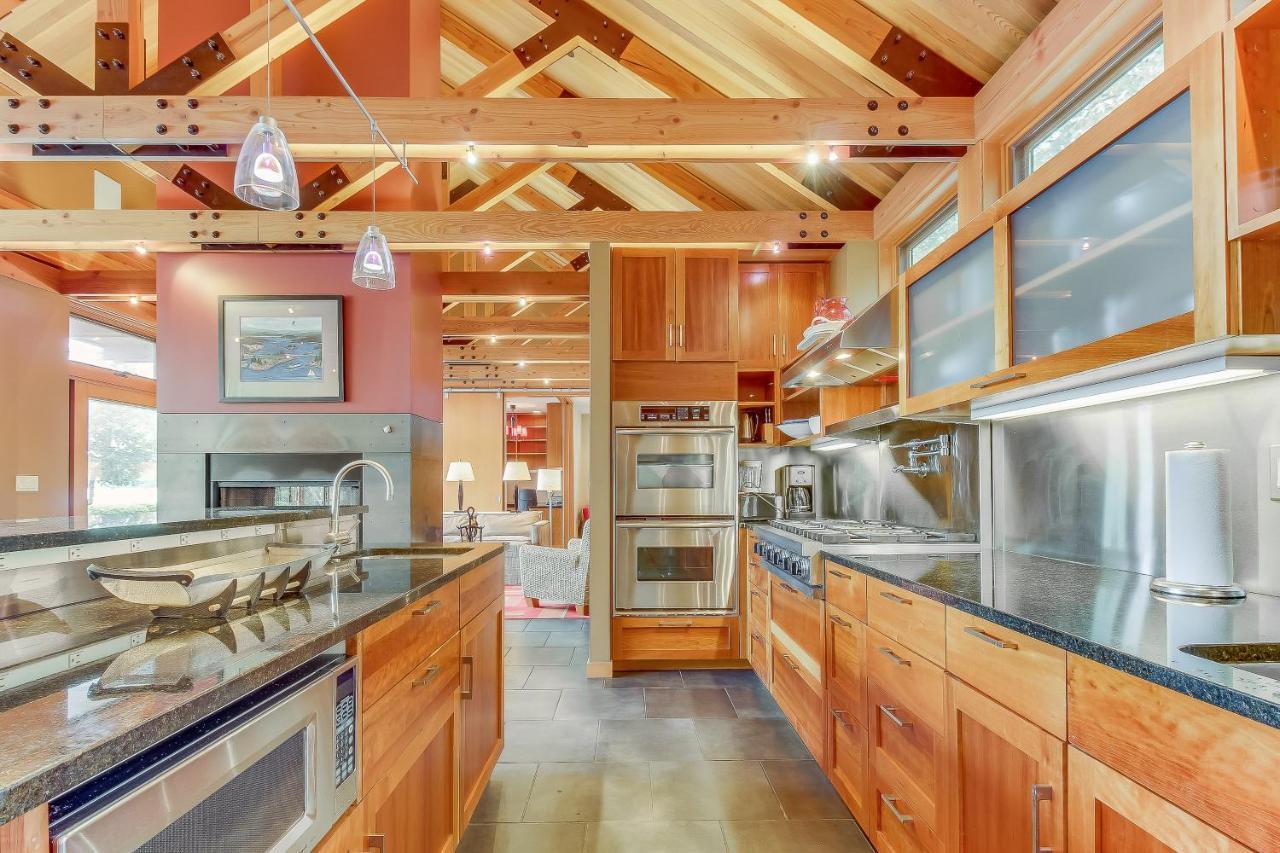 Villa Fidalgo Island Waterfront Stunner à Anacortes Extérieur photo
